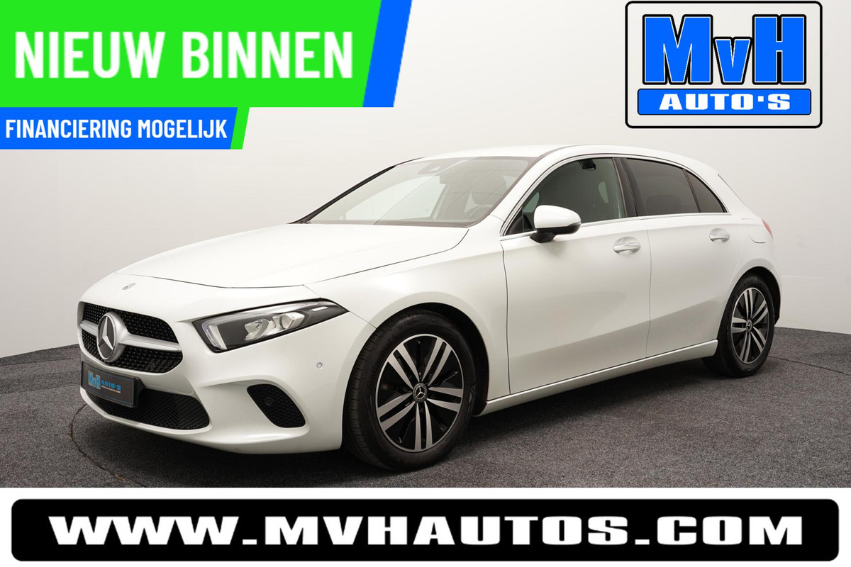 Mercedes-Benz A-Klasse 180 Premium Plus|PARELMOER|SFEERVERL|CAMERA Mercedes-Benz A-Klasse 180 Premium Plus|PARELMOER|SFEERVERL|CAMERA