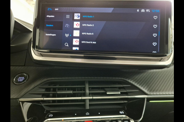 Peugeot 208 Hybrid 136 e-DCS6 GT | Automaat | Panoramadak | Draadloze telefoonlader | Achteruitrijcamera Peugeot 208 Hybrid 136 e-DCS6 GT | Automaat | Panoramadak | Draadloze telefoonlader | Achteruitrijcamera
