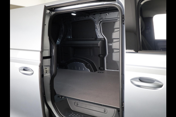 Volkswagen ID. Buzz Cargo Anniversary Edition 286 pk Cargo Anniversary Edition Anniversary Edition Elektromotor 286 PK