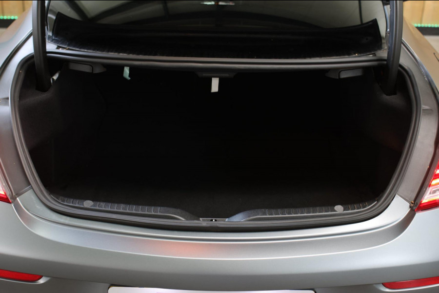 Mercedes-Benz C-Klasse Coupé 180 AMG *Pano*Camera*Magno kleur*Multibeam*
