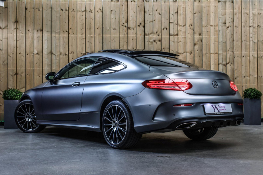 Mercedes-Benz C-Klasse Coupé 180 AMG *Pano*Camera*Magno kleur*Multibeam*