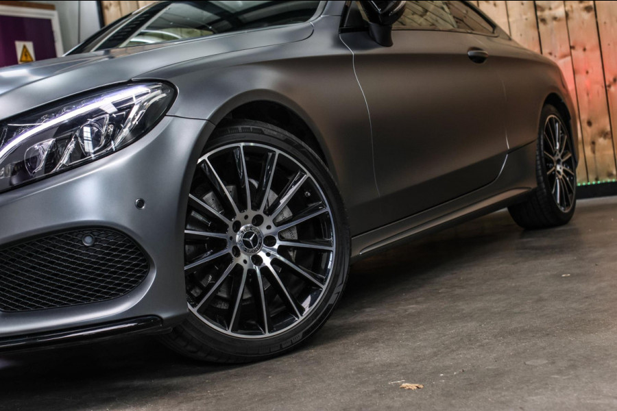 Mercedes-Benz C-Klasse Coupé 180 AMG *Pano*Camera*Magno kleur*Multibeam*