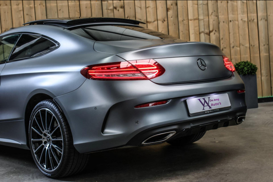 Mercedes-Benz C-Klasse Coupé 180 AMG *Pano*Camera*Magno kleur*Multibeam*