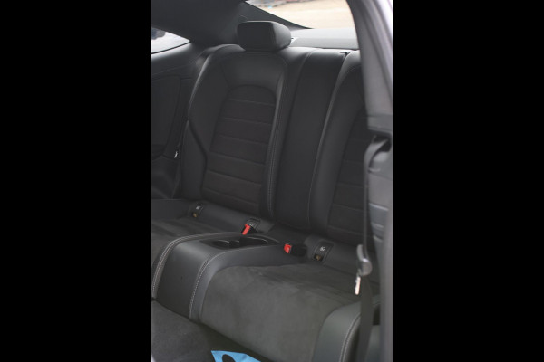 Mercedes-Benz C-Klasse Coupé 180 AMG *Pano*Camera*Magno kleur*Multibeam*