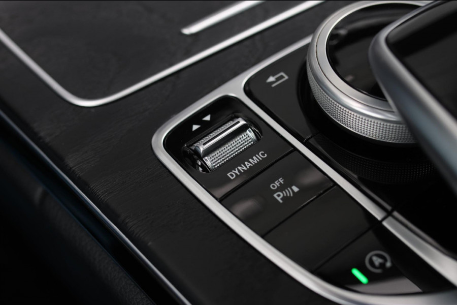 Mercedes-Benz C-Klasse Coupé 180 AMG *Pano*Camera*Magno kleur*Multibeam*