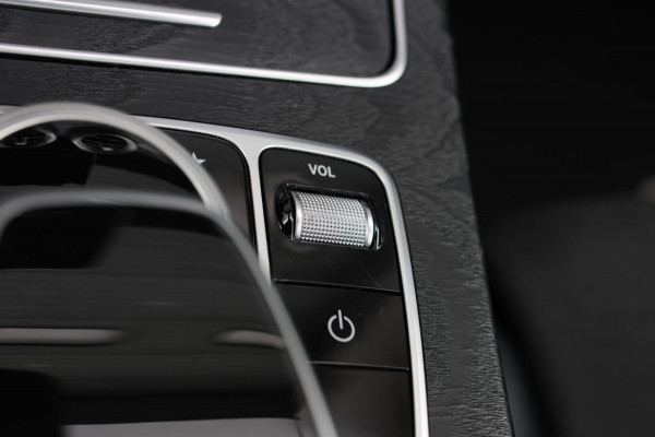 Mercedes-Benz C-Klasse Coupé 180 AMG *Pano*Camera*Magno kleur*Multibeam*