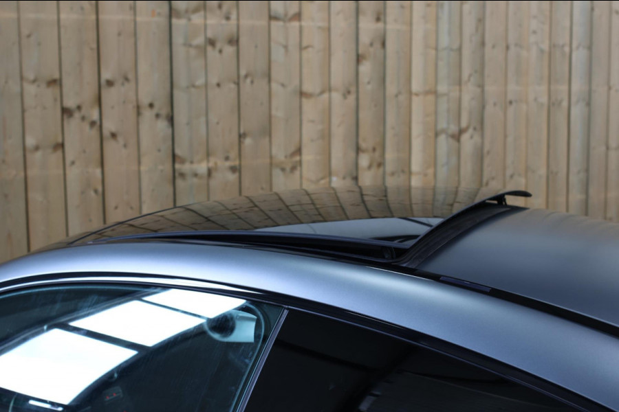 Mercedes-Benz C-Klasse Coupé 180 AMG *Pano*Camera*Magno kleur*Multibeam*