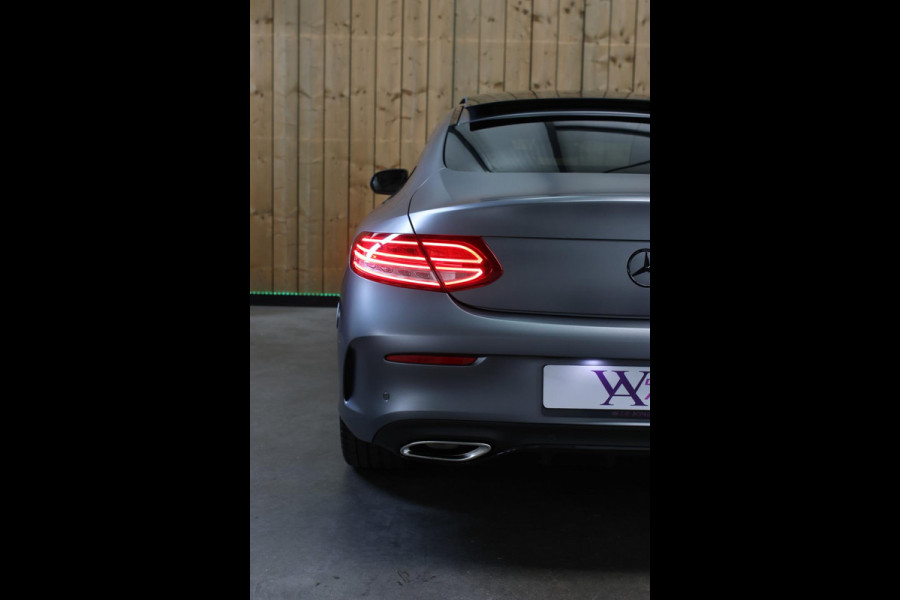 Mercedes-Benz C-Klasse Coupé 180 AMG *Pano*Camera*Magno kleur*Multibeam*