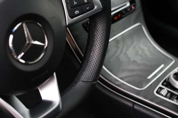 Mercedes-Benz C-Klasse Coupé 180 AMG *Pano*Camera*Magno kleur*Multibeam*
