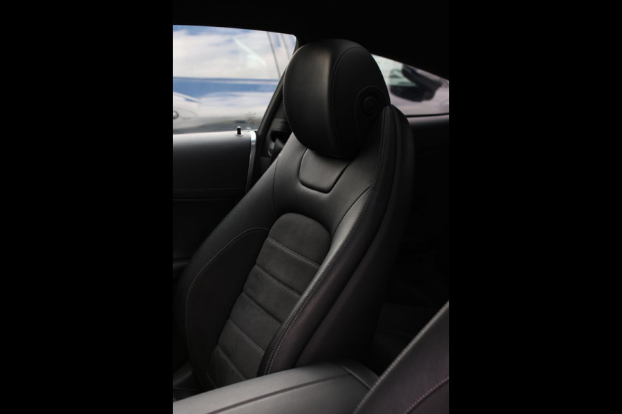 Mercedes-Benz C-Klasse Coupé 180 AMG *Pano*Camera*Magno kleur*Multibeam*