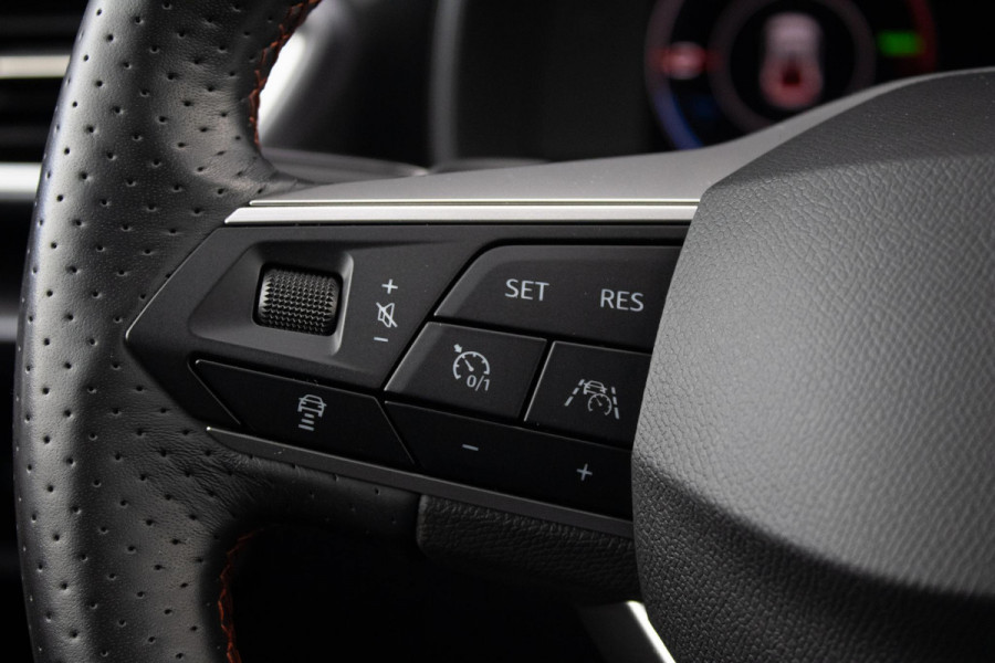 Seat Leon 1.4 TSI eHybrid PHEV FR Bus.Int. PANO Memory Camera Adaptief