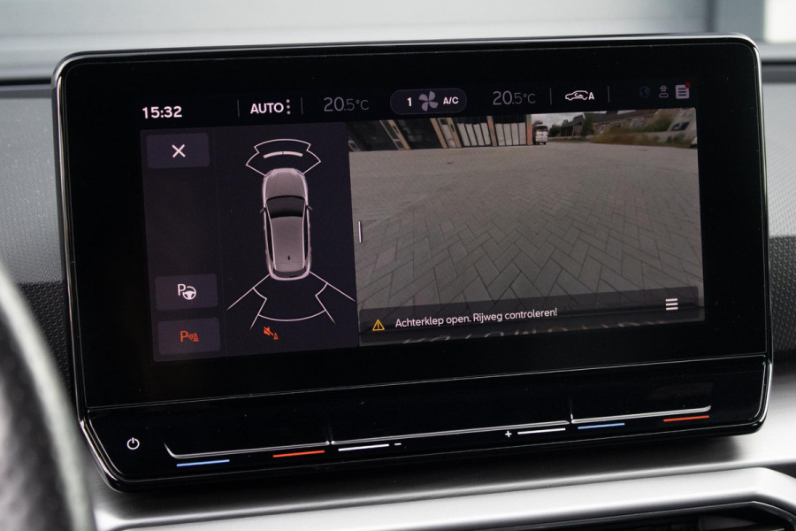 Seat Leon 1.4 TSI eHybrid PHEV FR Bus.Int. PANO Memory Camera Adaptief