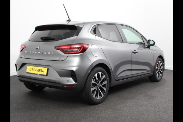 Mitsubishi Colt 1.6 HEV Automaat Intense | DEMO ! | Navigatie d.m.v. Apple Carplay/Android Auto Camera Climate Control Cruise Control Lichtmetalen velgen Extra Getint Glas Digitale Cockpit