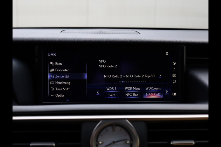 Lexus RC 300h F SPORT Line | Mark Levinson | Stoelventilatie | Safety Pac Lexus RC 300h F SPORT Line | Mark Levinson | Stoelventilatie | Safety Pac