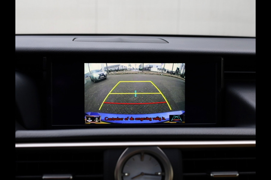 Lexus RC 300h F SPORT Line | Mark Levinson | Stoelventilatie | Safety Pac Lexus RC 300h F SPORT Line | Mark Levinson | Stoelventilatie | Safety Pac