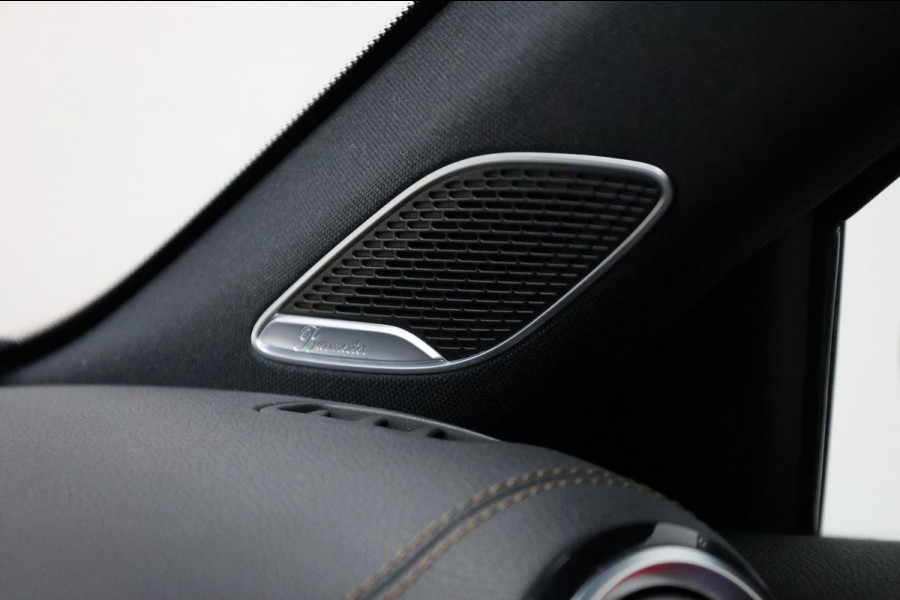 Mercedes-Benz A-Klasse 250 e AMG Line LED/SFEER/PANORAMADAK/LEER+S.VERWARMING+MEMORY/19"LMV/360 CAM/LINE/ACC/ECC/12 MDN GARANTIE! Mercedes-Benz A-Klasse 250 e AMG Line LED/SFEER/PANORAMADAK/LEER+S.VERWARMING+MEMORY/19"LMV/360 CAM/LINE/ACC/ECC/12 MDN GARANTIE!