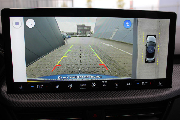 Ford Kuga 2.5-243pk PHEV ST-Line X. 2100kg trekgewicht ! Nieuw Model ! Van €. 54.937,- voor €. 43.735,- ! Trekgewicht van 2.100kg ! Elektr. verstelb. AGR stoelen voor, Stoel-, stuur-, voorraam- en achterbank verwarming, Elektr. panorama/schuif-kanteldak , Trekhaak wegklapbaar, Ford Kuga 2.5-243pk PHEV ST-Line X. 2100kg trekgewicht ! Nieuw Model ! Van €. 54.937,- voor €. 43.735,- ! Trekgewicht van 2.100kg ! Elektr. verstelb. AGR stoelen voor, Stoel-, stuur-, voorraam- en achterbank verwarming, Elektr. panorama/schuif-kanteldak , Trekhaak wegklapbaar,