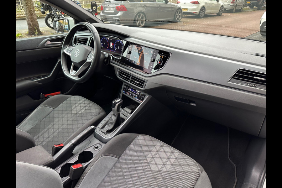 Volkswagen Polo 1.0 TSI R-Line Business Aut Navi Camera Carplay Pano Volkswagen Polo 1.0 TSI R-Line Business Aut Navi Camera Carplay Pano