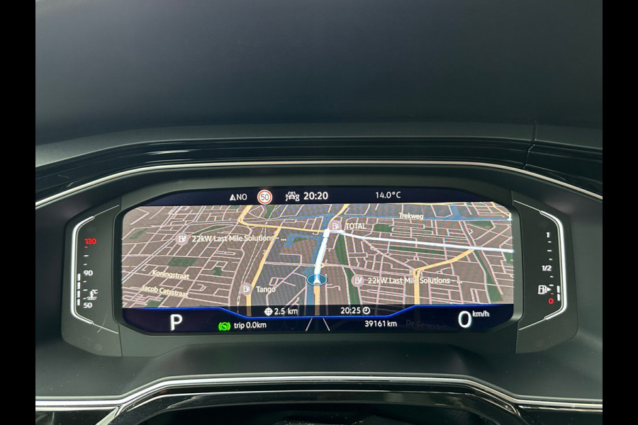 Volkswagen Polo 1.0 TSI R-Line Business Aut Navi Camera Carplay Pano Volkswagen Polo 1.0 TSI R-Line Business Aut Navi Camera Carplay Pano