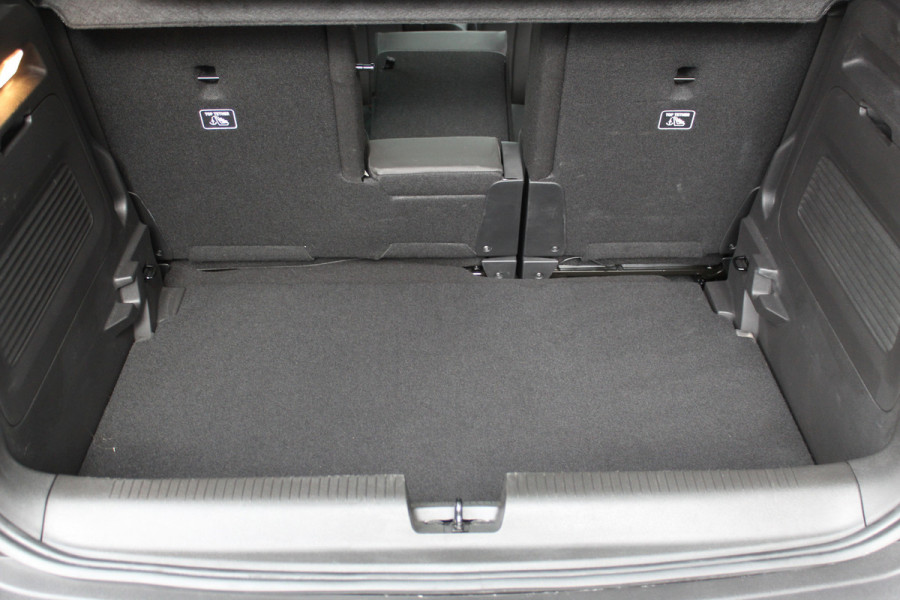 Opel Crossland 1.2 Turbo Elegance Mooie en luxe hoogzitter met weinig km's ! Volautm. airco dual, cruise control, camera, comfortstoelen, metallic lak,  LM wielen, navigatie, telefoonvoorb., LED verlichting  etc. Opel Crossland 1.2 Turbo Elegance Mooie en luxe hoogzitter met weinig km's ! Volautm. airco dual, cruise control, camera, comfortstoelen, metallic lak,  LM wielen, navigatie, telefoonvoorb., LED verlichting  etc.