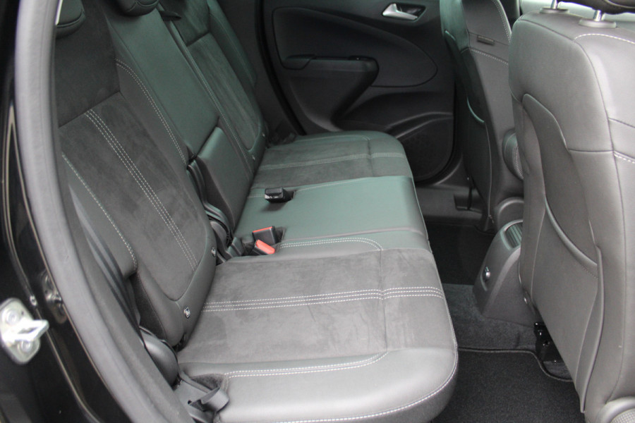 Opel Crossland 1.2 Turbo Elegance Mooie en luxe hoogzitter met weinig km's ! Volautm. airco dual, cruise control, camera, comfortstoelen, metallic lak,  LM wielen, navigatie, telefoonvoorb., LED verlichting  etc. Opel Crossland 1.2 Turbo Elegance Mooie en luxe hoogzitter met weinig km's ! Volautm. airco dual, cruise control, camera, comfortstoelen, metallic lak,  LM wielen, navigatie, telefoonvoorb., LED verlichting  etc.