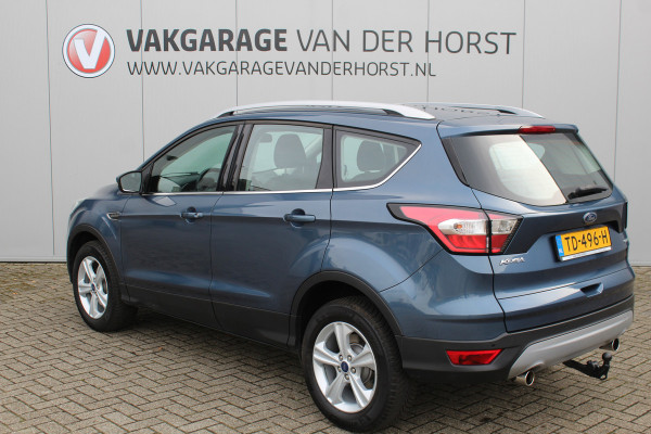 Ford Kuga 1.5 120 pk EcoBoost Trend Ultimate 1800kg Trekgewicht, Trekhaak, Lm velgen, Navigatie Ford Kuga 1.5 120 pk EcoBoost Trend Ultimate 1800kg Trekgewicht, Trekhaak, Lm velgen, Navigatie