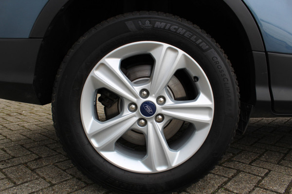 Ford Kuga 1.5 120 pk EcoBoost Trend Ultimate 1800kg Trekgewicht, Trekhaak, Lm velgen, Navigatie Ford Kuga 1.5 120 pk EcoBoost Trend Ultimate 1800kg Trekgewicht, Trekhaak, Lm velgen, Navigatie