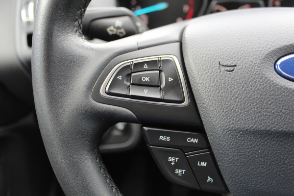 Ford Kuga 1.5 120 pk EcoBoost Trend Ultimate 1800kg Trekgewicht, Trekhaak, Lm velgen, Navigatie Ford Kuga 1.5 120 pk EcoBoost Trend Ultimate 1800kg Trekgewicht, Trekhaak, Lm velgen, Navigatie