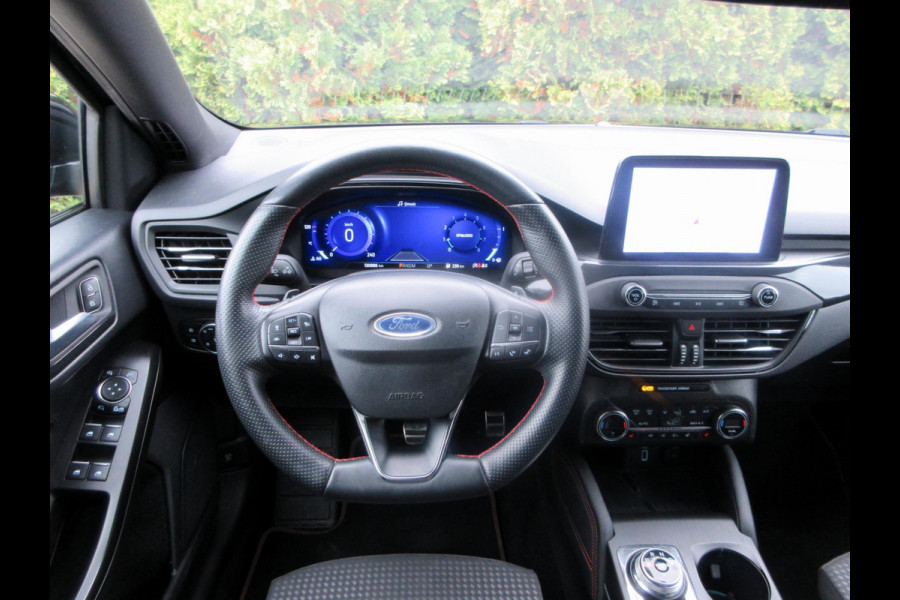 Ford FOCUS Wagon 1.5 EcoBoost ST Line X Business Automaat Ford FOCUS Wagon 1.5 EcoBoost ST Line X Business Automaat