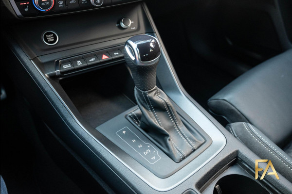 Audi Q3 Sportback 45 TFSI e S Line Edition One 20Inch|Leder|MatrixLED|Ambianceverlichting|Fullblack