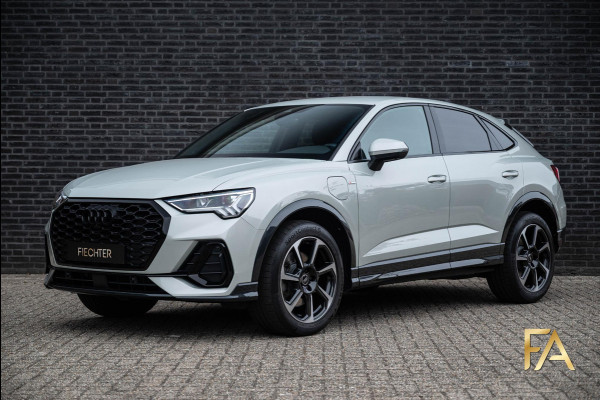 Audi Q3 Sportback 45 TFSI e S Line S Line|19Inch|Tauzilver|Ambienteverlichting| Audi Q3 Sportback 45 TFSI e S Line S Line|19Inch|Tauzilver|Ambienteverlichting|