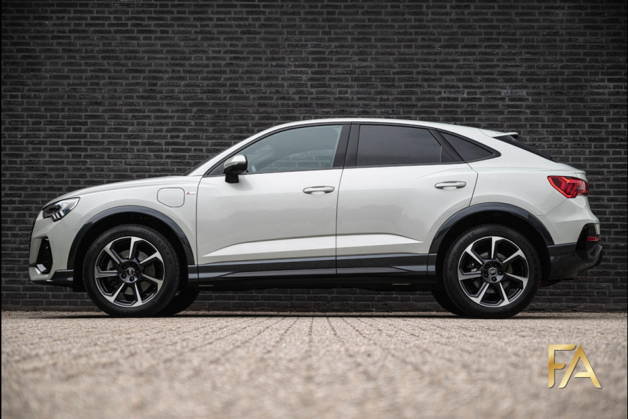 Audi Q3 Sportback 45 TFSI e S Line S Line|19Inch|Tauzilver|Ambienteverlichting| Audi Q3 Sportback 45 TFSI e S Line S Line|19Inch|Tauzilver|Ambienteverlichting|