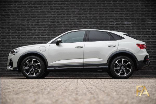 Audi Q3 Sportback 45 TFSI e S Line S Line|19Inch|Tauzilver|Ambienteverlichting| Audi Q3 Sportback 45 TFSI e S Line S Line|19Inch|Tauzilver|Ambienteverlichting|