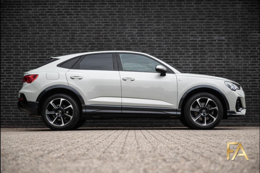 Audi Q3 Sportback 45 TFSI e S Line S Line|19Inch|Tauzilver|Ambienteverlichting| Audi Q3 Sportback 45 TFSI e S Line S Line|19Inch|Tauzilver|Ambienteverlichting|