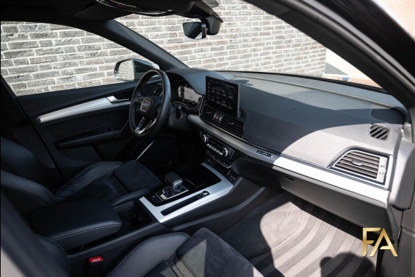 Audi Q5 50 TFSI e S Line 20Inch|LED|Trekhaak|Alcantara Audi Q5 50 TFSI e S Line 20Inch|LED|Trekhaak|Alcantara