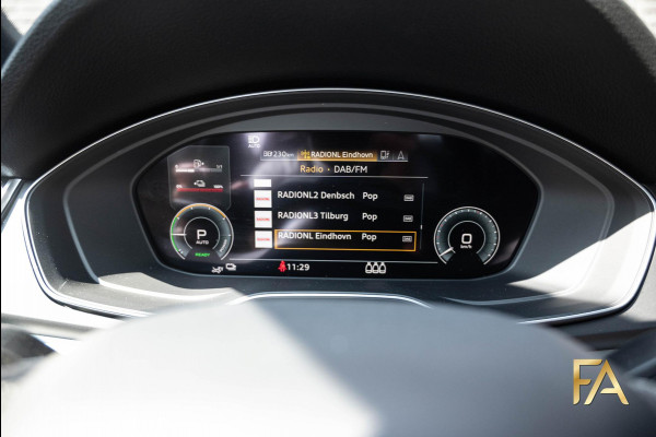 Audi Q5 50 TFSI e S Line 20Inch|LED|Trekhaak|Alcantara Audi Q5 50 TFSI e S Line 20Inch|LED|Trekhaak|Alcantara