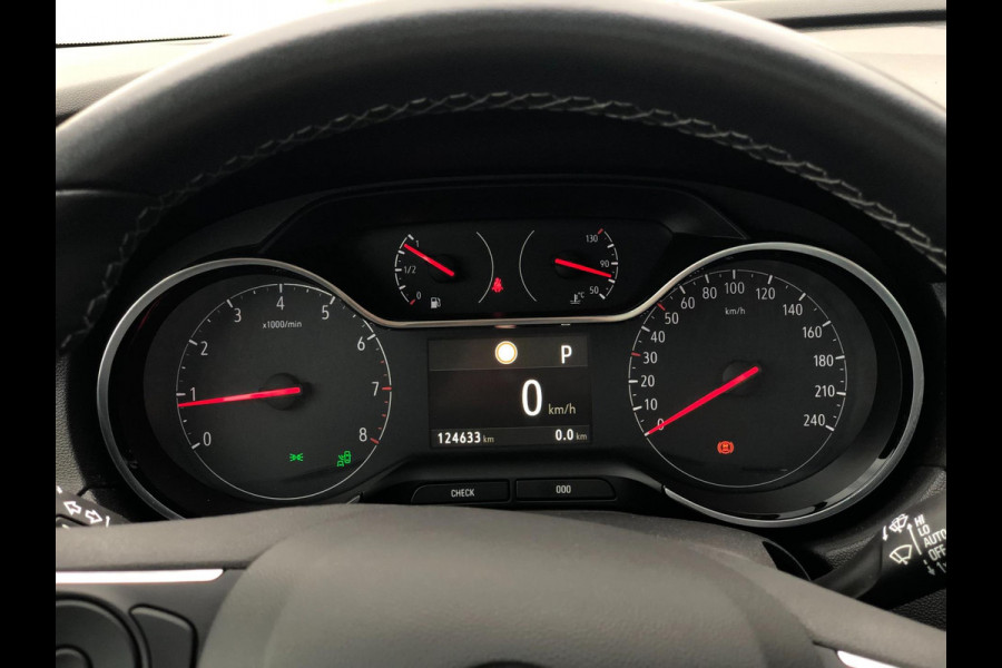 Opel Grandland X 1.6 Turbo Business Executive | Panodak, Carplay/Android, Navi, DAB, Cruise, Clima | NAP | Opel Grandland X 1.6 Turbo Business Executive | Panodak, Carplay/Android, Navi, DAB, Cruise, Clima | NAP |