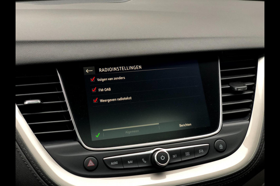 Opel Grandland X 1.6 Turbo Business Executive | Panodak, Carplay/Android, Navi, DAB, Cruise, Clima | NAP | Opel Grandland X 1.6 Turbo Business Executive | Panodak, Carplay/Android, Navi, DAB, Cruise, Clima | NAP |