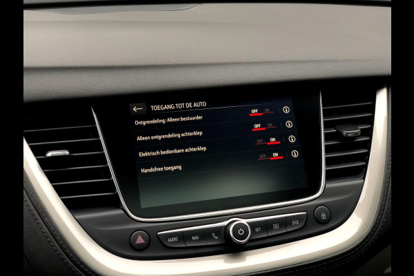 Opel Grandland X 1.6 Turbo Business Executive | Panodak, Carplay/Android, Navi, DAB, Cruise, Clima | NAP | Opel Grandland X 1.6 Turbo Business Executive | Panodak, Carplay/Android, Navi, DAB, Cruise, Clima | NAP |