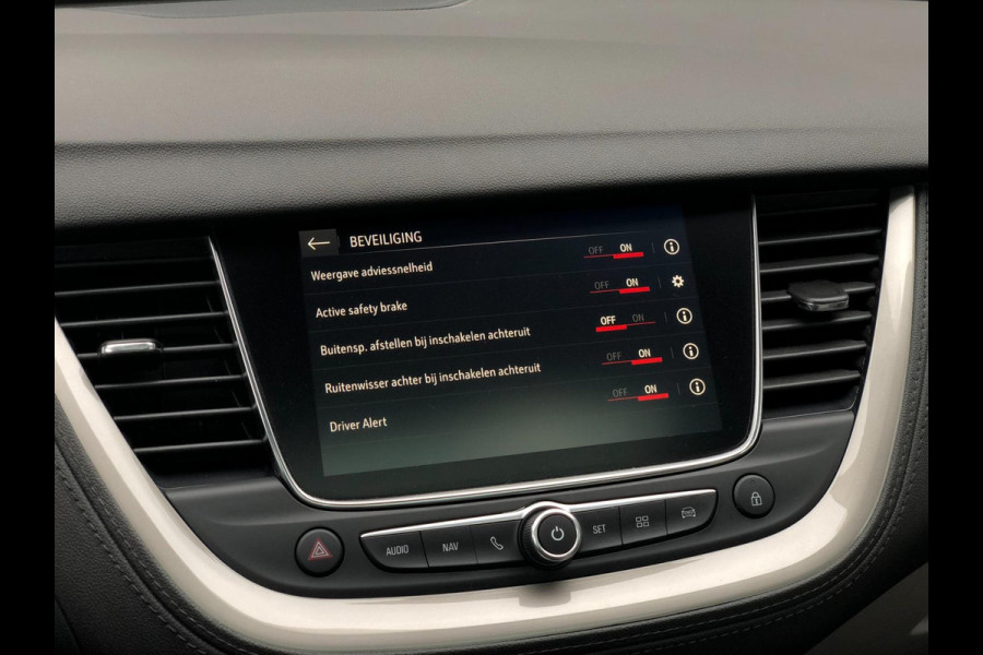 Opel Grandland X 1.6 Turbo Business Executive | Panodak, Carplay/Android, Navi, DAB, Cruise, Clima | NAP | Opel Grandland X 1.6 Turbo Business Executive | Panodak, Carplay/Android, Navi, DAB, Cruise, Clima | NAP |