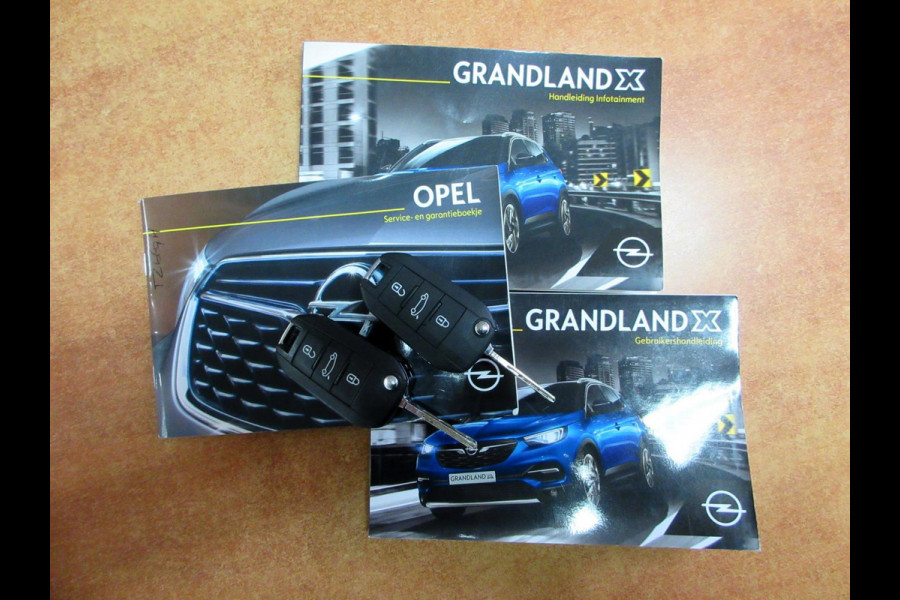 Opel Grandland X 1.2 Turbo Online Edition *Trekhaak*Navi* Opel Grandland X 1.2 Turbo Online Edition *Trekhaak*Navi*