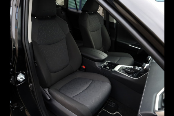 Toyota RAV4 2.5 Hybrid AWD Dynamic | Dodehoek | Digitale binnenspiegel Toyota RAV4 2.5 Hybrid AWD Dynamic | Dodehoek | Digitale binnenspiegel