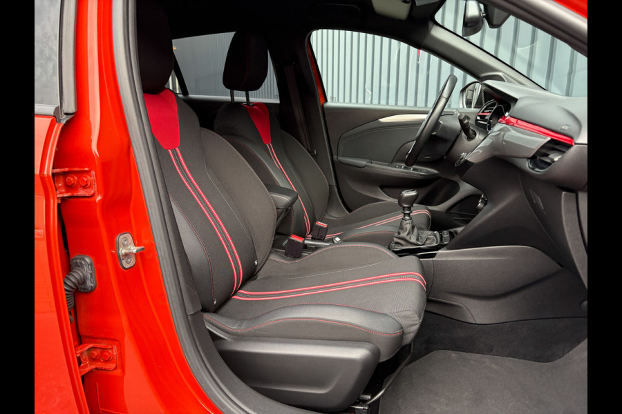 Opel Corsa 1.2T 100PK GS Line | Navi | Keyless | 17'' | Apple Carplay/ Android Auto | Premium Pakket | Prijs Rijklaar!!