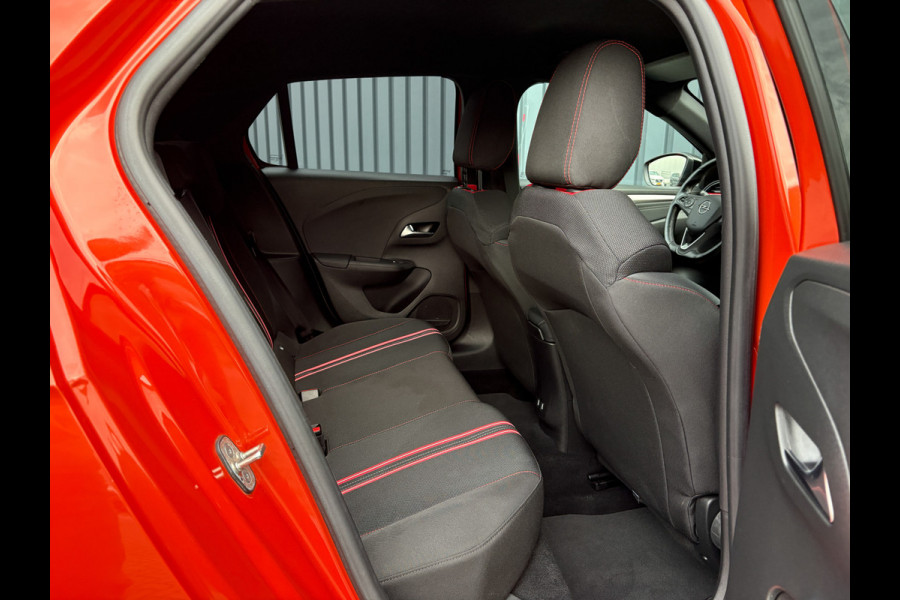 Opel Corsa 1.2T 100PK GS Line | Navi | Keyless | 17'' | Apple Carplay/ Android Auto | Premium Pakket | Prijs Rijklaar!!