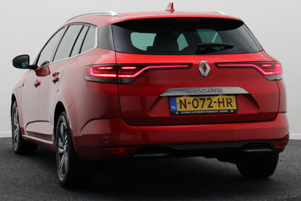 Renault MEGANE Estate 1.0 TCe Intens Camera, Head-Up, Apple Carplay, Keyless, Climate, DAB Renault MEGANE Estate 1.0 TCe Intens Camera, Head-Up, Apple Carplay, Keyless, Climate, DAB