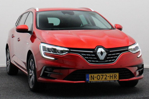 Renault MEGANE Estate 1.0 TCe Intens Camera, Head-Up, Apple Carplay, Keyless, Climate, DAB Renault MEGANE Estate 1.0 TCe Intens Camera, Head-Up, Apple Carplay, Keyless, Climate, DAB