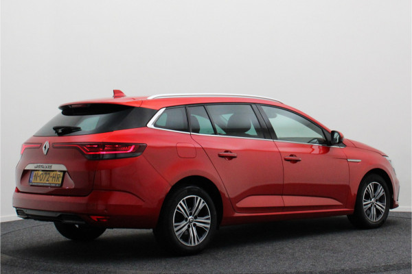 Renault MEGANE Estate 1.0 TCe Intens Camera, Head-Up, Apple Carplay, Keyless, Climate, DAB Renault MEGANE Estate 1.0 TCe Intens Camera, Head-Up, Apple Carplay, Keyless, Climate, DAB
