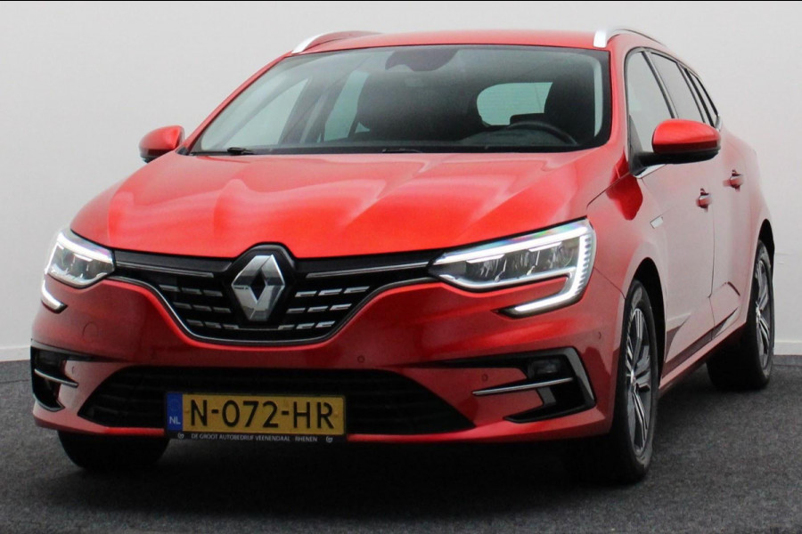 Renault MEGANE Estate 1.0 TCe Intens Camera, Head-Up, Apple Carplay, Keyless, Climate, DAB Renault MEGANE Estate 1.0 TCe Intens Camera, Head-Up, Apple Carplay, Keyless, Climate, DAB