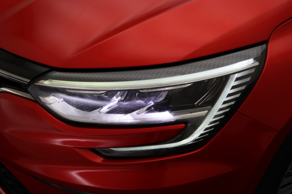 Renault MEGANE Estate 1.0 TCe Intens Camera, Head-Up, Apple Carplay, Keyless, Climate, DAB Renault MEGANE Estate 1.0 TCe Intens Camera, Head-Up, Apple Carplay, Keyless, Climate, DAB