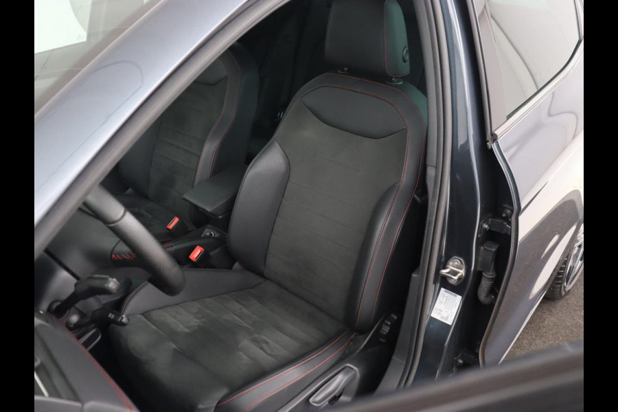Seat Ibiza 1.0 TSI FR Limited Edition | Panoramadak | Stoelverwarming | Leder/Alcantara | Adaptive cruise | Camera | Beats Pack | Virtual Cockpit | Full LED | 18'' | Keyless | Navigatie | Climate control